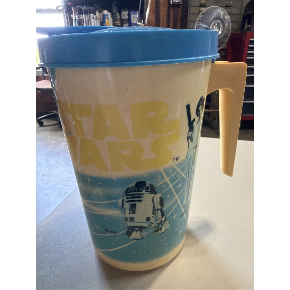 Vintage 1977 Star Wars Deka Plastic Pitcher Leia R2D2 Vader Skywalker